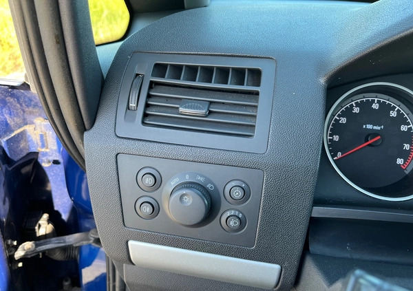 Opel Zafira cena 19500 przebieg: 212000, rok produkcji 2009 z Lubawa małe 742